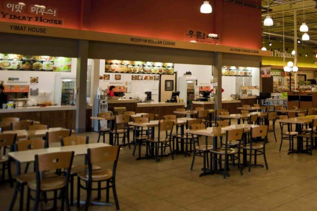 Food Court